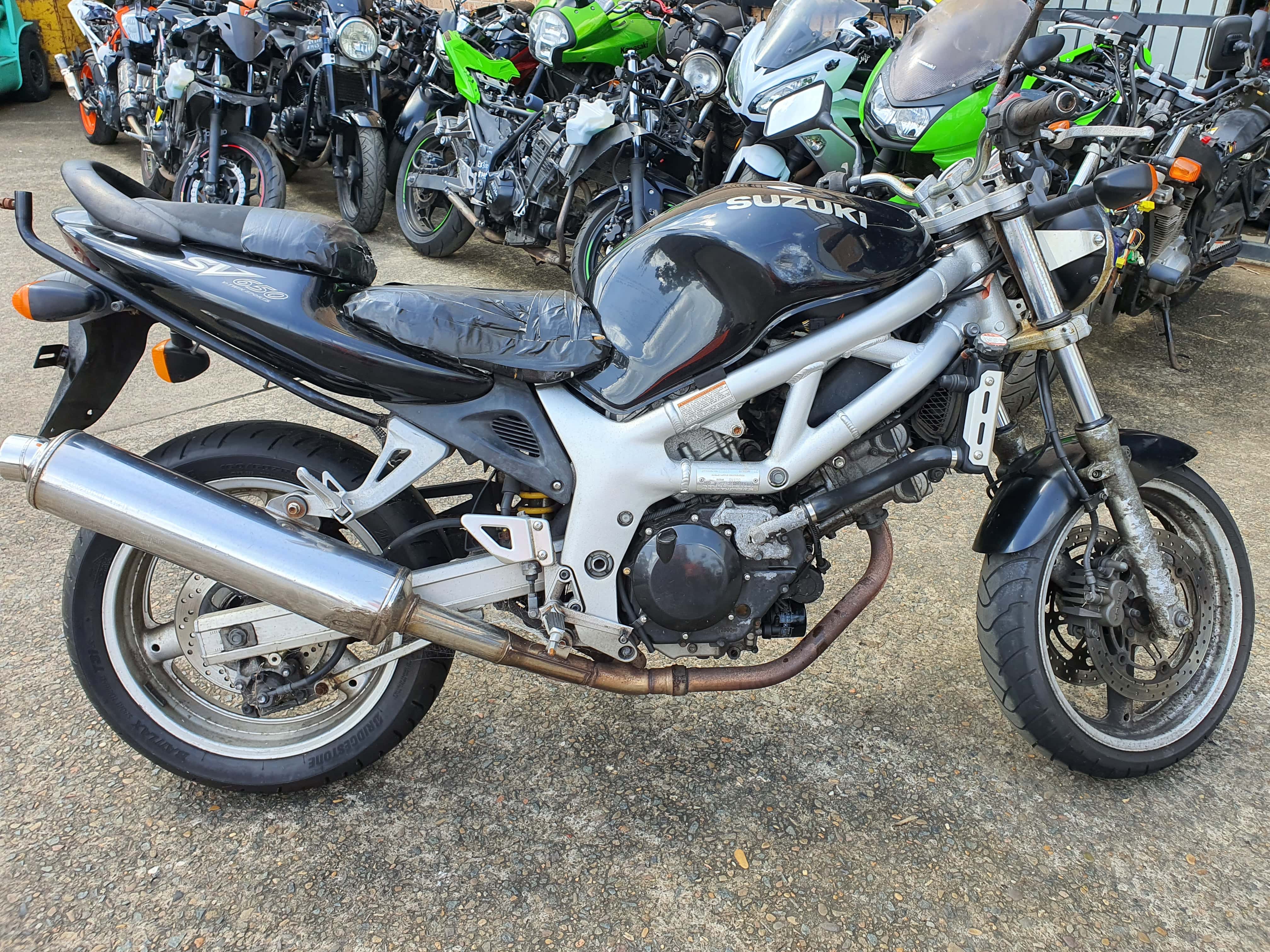 10/2001 SUZUKI SV650 ROAD JBPMD5226911 JUST BIKES